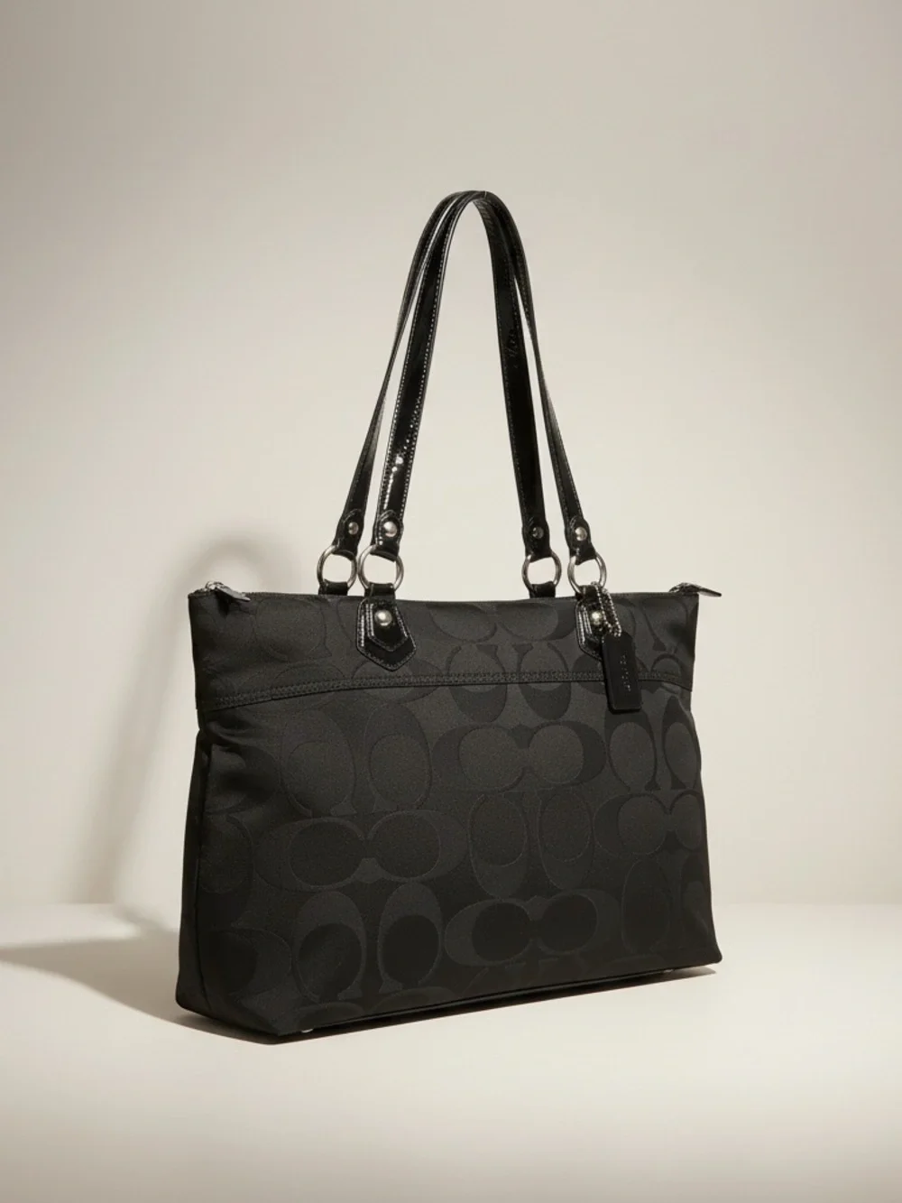 ✨ Coach Poppy Black Signature Tote Pink Satin Lining Patent Trim EUC